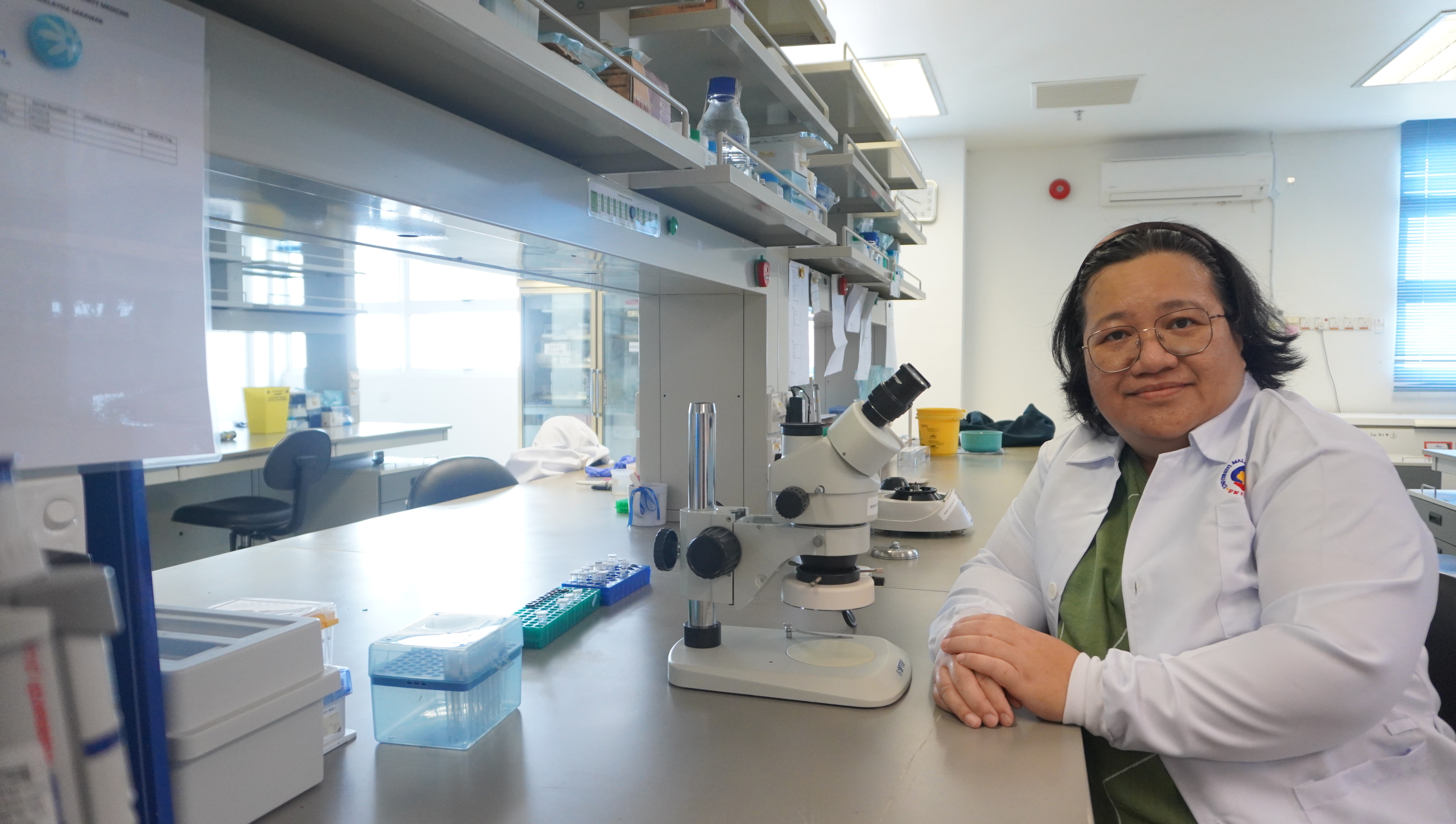Assoc Prof Dr Magdline